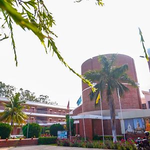 Indo Hokke Hotel